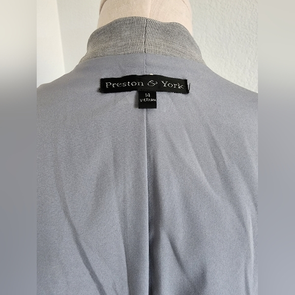 Preston & York Blazer - Picture 6 of 6